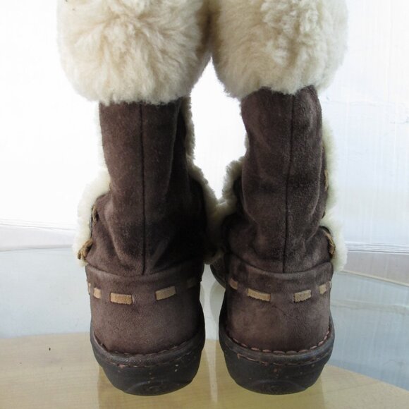 UGG Australia Women's Mid Calf Winter Boots Brown Suede Leather Size 6 - Picture 5 of 7
